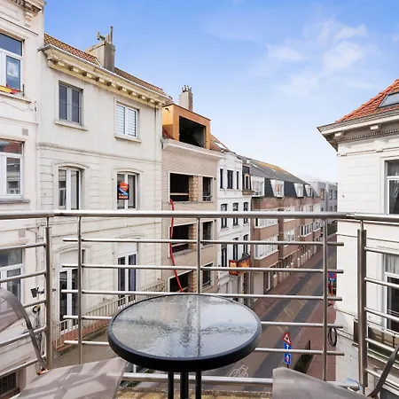Beautiful Duplex Near Shopping Street Lägenhet Blankenberge