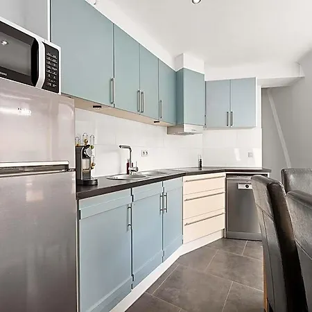 Appartamento Beautiful Duplex Near Shopping Street