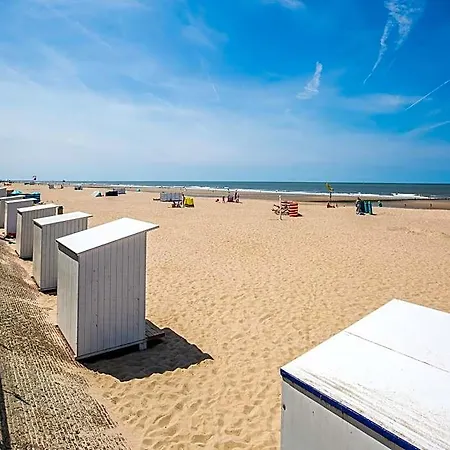 Beautiful Duplex Near Shopping Street Appartamento Blankenberge